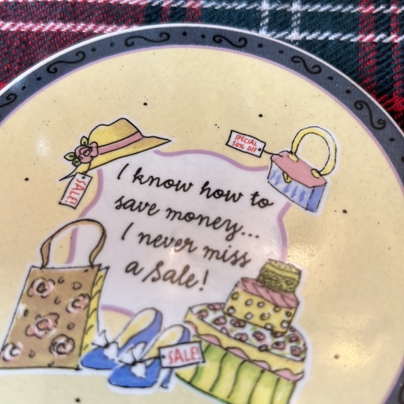 Linda Grayson collection of glasses and coasters - Picture 10 of 14